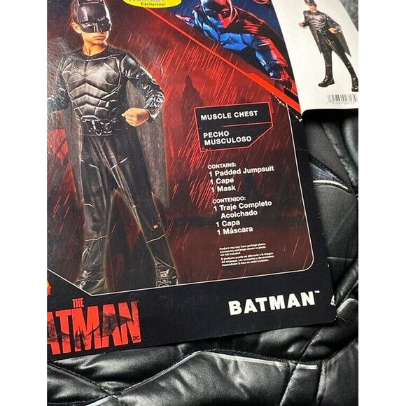 DC Rubies Batman‎ Padded Muscle Costume Halloween Boys M 8 Mask Cape Jumpsuit - Picture 1 of 5